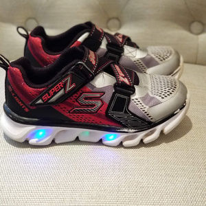 size 13 light up skechers